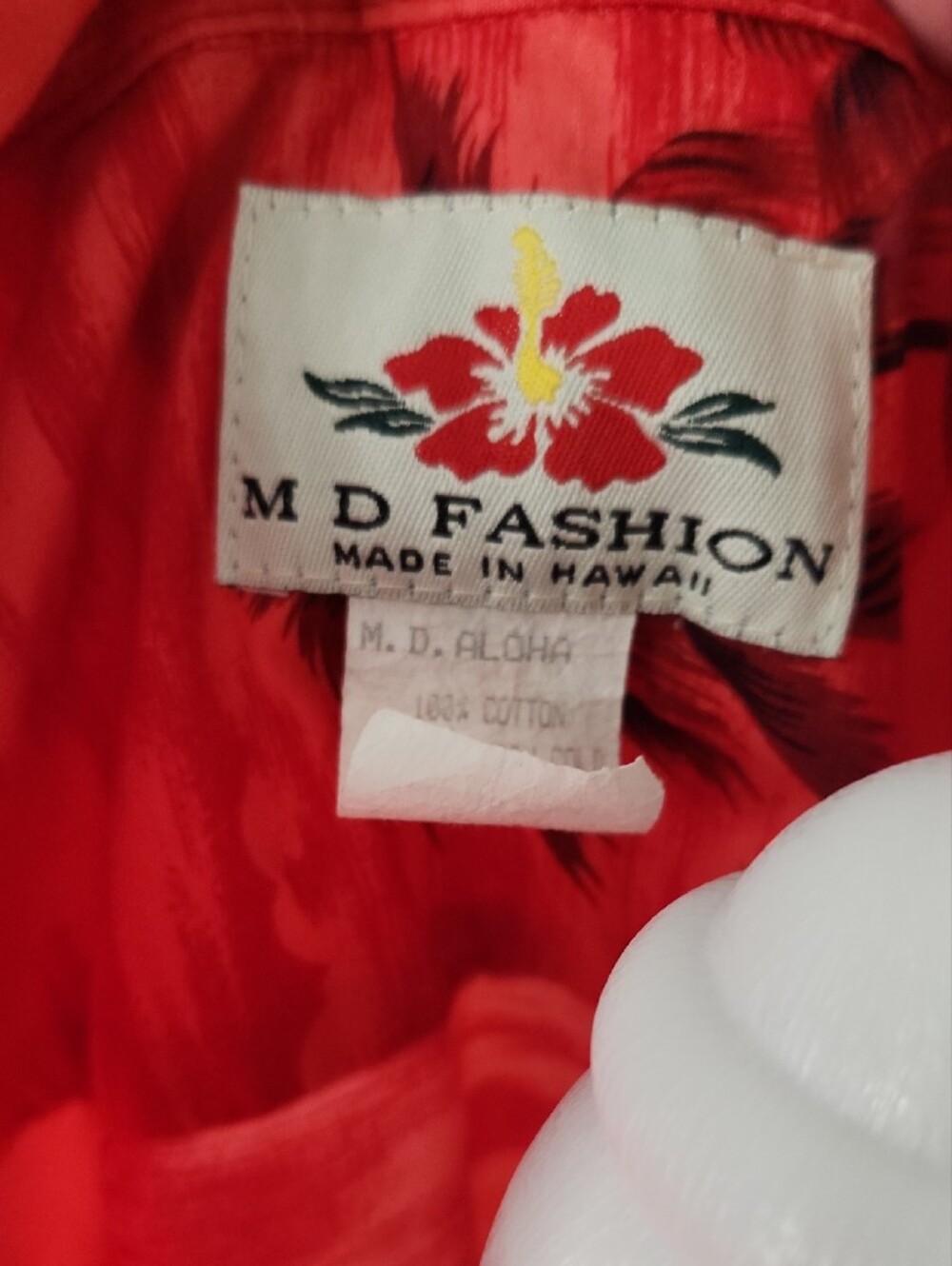 MD Fashion Coral Red Tropical Hawaiian Button-Up Shirt Vintage Made In Hawaii - Picture 7 of 11
